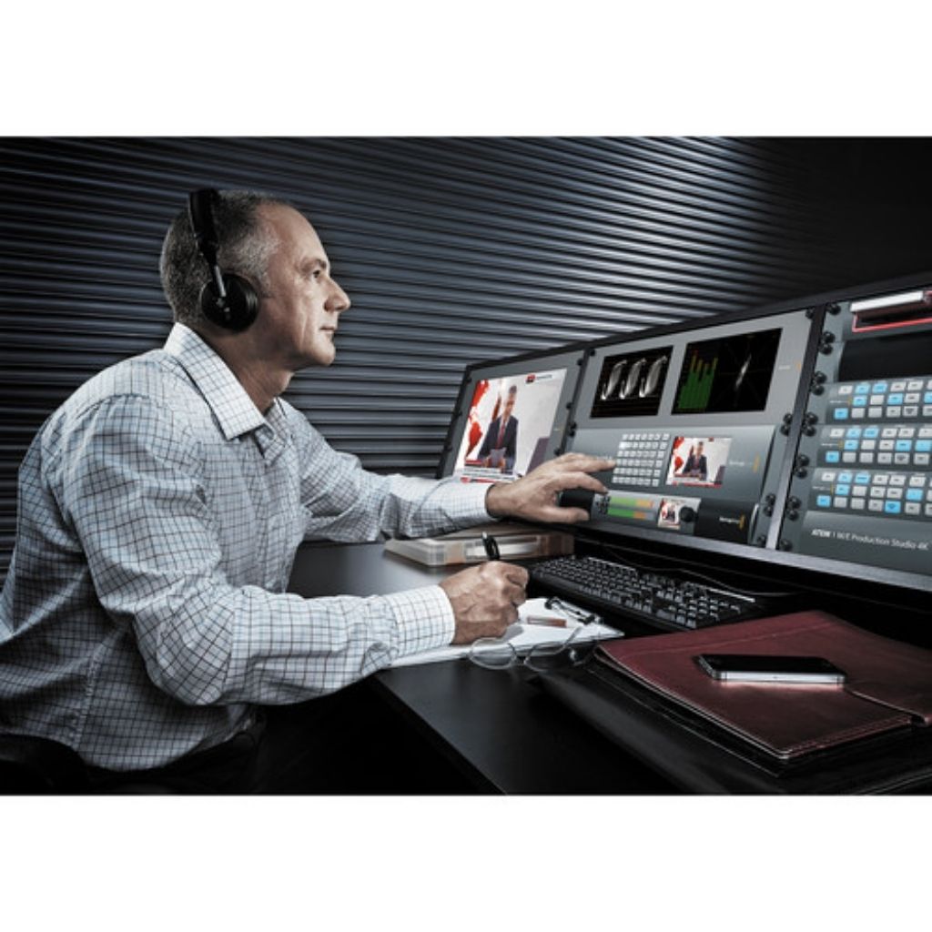 Switcher ATEM 2 M/E Production Studio 4K Blackmagic Design