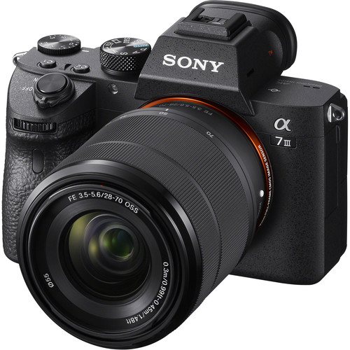Camara a7 III Mirrorless Camera with 28-70mm Lens